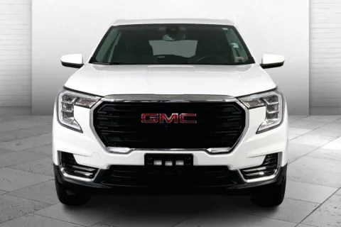 Photos of 2024 GMC Terrain SLE for sale in Kansas City, MO at Cable Dahmer Chevrolet of Kansas City