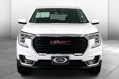 Photos of 2024 GMC Terrain SLE for sale in Kansas City, MO at Cable Dahmer Chevrolet of Kansas City