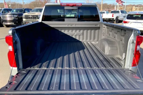 More photos of 2024 Chevrolet Silverado 1500 ZR2 at Cable Dahmer Chevrolet of Kansas City, MO