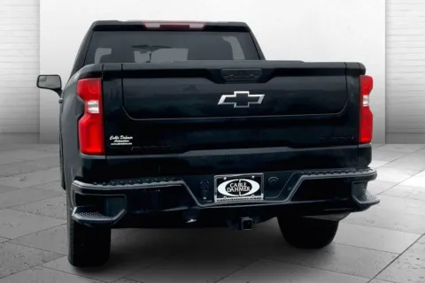 Another view of 2021 Chevrolet Silverado 1500 Custom for sale in Kansas City, MO at Cable Dahmer Chevrolet of Kansas City