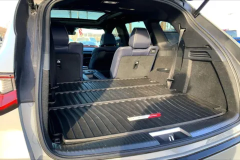 More photos of 2025 Acura MDX Type S w/Advance Package at Cable Dahmer Chevrolet of Kansas City, MO