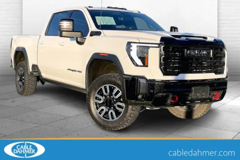 White 2024 GMC Sierra 2500 HD AT4X for sale in Kansas City, MO