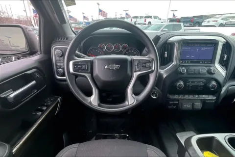 More photos of 2020 Chevrolet Silverado 1500 RST at Cable Dahmer Chevrolet of Kansas City, MO