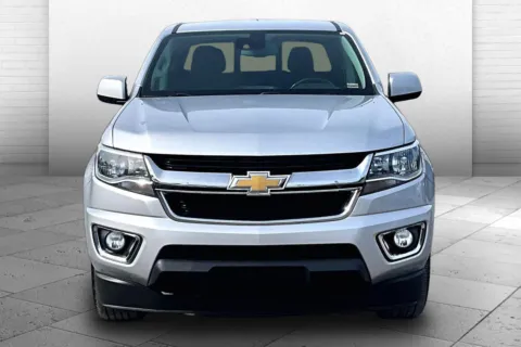Photos of 2020 Chevrolet Colorado LT for sale in Kansas City, MO at Cable Dahmer Chevrolet of Kansas City