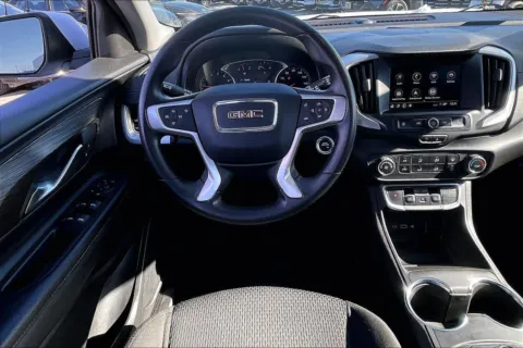 More photos of 2024 GMC Terrain SLE at Cable Dahmer Chevrolet of Kansas City, MO