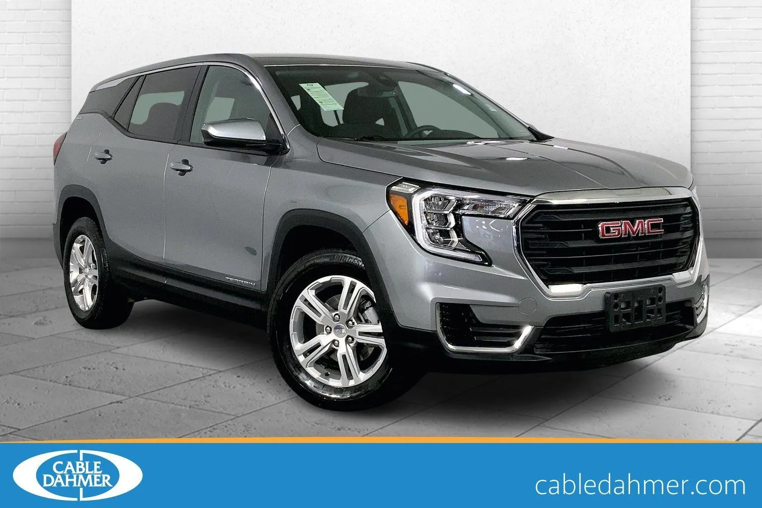 Gray 2024 GMC Terrain SLE for sale in Kansas City, MO