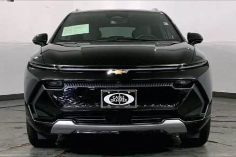 Photos of 2024 Chevrolet Equinox EV 2LT for sale in Kansas City, MO at Cable Dahmer Chevrolet of Kansas City