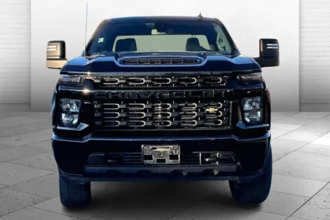 Photos of 2022 Chevrolet Silverado 2500 HD Custom for sale in Kansas City, MO at Cable Dahmer Chevrolet of Kansas City