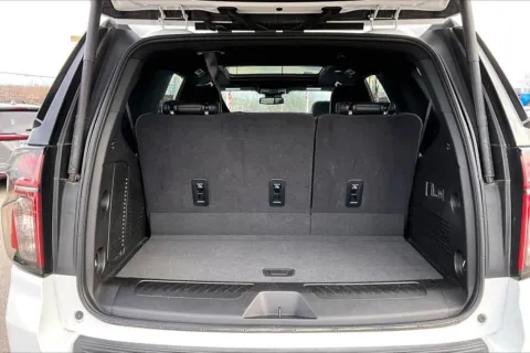 More photos of 2024 Chevrolet Tahoe LT at Cable Dahmer Chevrolet of Kansas City, MO