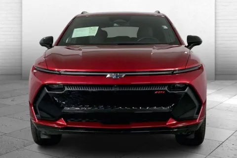 Photos of 2024 Chevrolet Equinox EV 3RS for sale in Kansas City, MO at Cable Dahmer Chevrolet of Kansas City