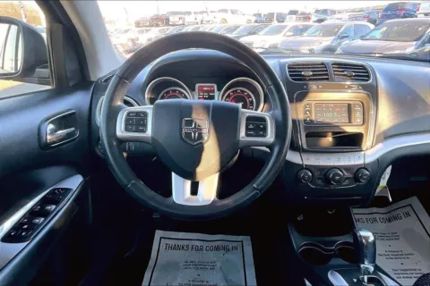 More photos of 2018 Dodge Journey SE at Cable Dahmer Chevrolet of Kansas City, MO