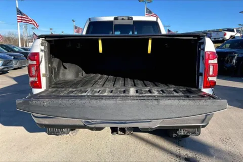 More photos of 2021 RAM 2500 Laramie at Cable Dahmer Chevrolet of Kansas City, MO