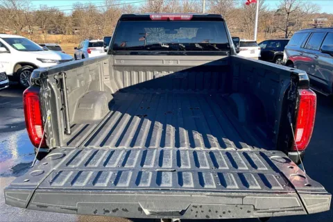 More photos of 2021 GMC Sierra 2500 HD AT4 at Cable Dahmer Chevrolet of Kansas City, MO