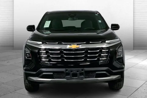 Photos of 2025 Chevrolet Equinox LT for sale in Kansas City, MO at Cable Dahmer Chevrolet of Kansas City