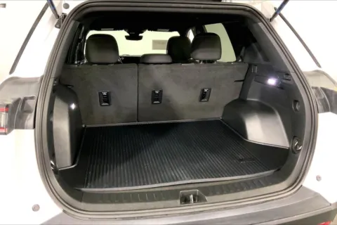 More photos of 2025 Chevrolet Equinox LT at Cable Dahmer Chevrolet of Kansas City, MO