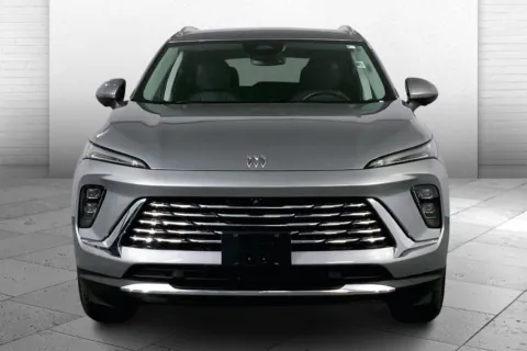 Photos of 2025 Buick Envision Preferred for sale in Kansas City, MO at Cable Dahmer Chevrolet of Kansas City