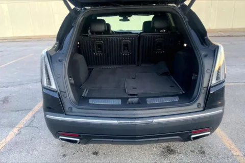 More photos of 2022 Cadillac XT5 Sport at Cable Dahmer Chevrolet of Kansas City, MO