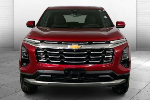 Photos of 2025 Chevrolet Equinox LT for sale in Kansas City, MO at Cable Dahmer Chevrolet of Kansas City