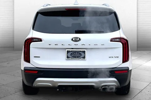 Photos of 2020 Kia Telluride EX for sale in Kansas City, MO at Cable Dahmer Chevrolet of Kansas City