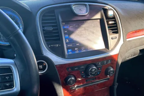 More photos of 2014 Chrysler 300 at Cable Dahmer Chevrolet of Kansas City, MO