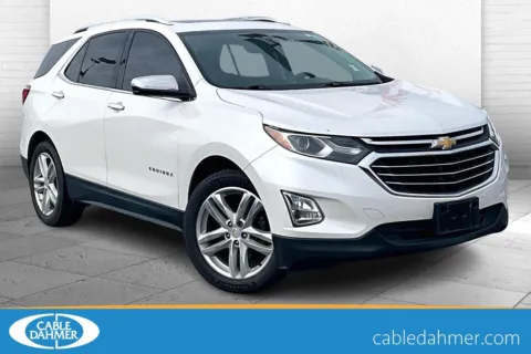 White 2018 Chevrolet Equinox Premier for sale in Kansas City, MO
