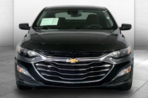 Photos of 2023 Chevrolet Malibu LT for sale in Kansas City, MO at Cable Dahmer Chevrolet of Kansas City