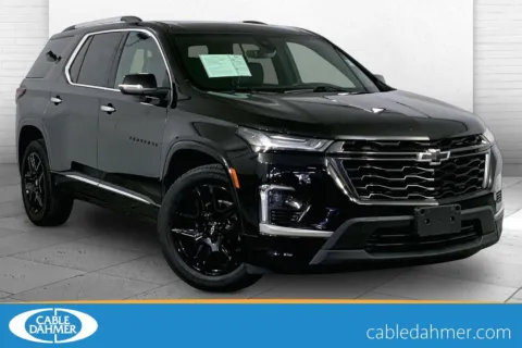 Black 2022 Chevrolet Traverse Premier for sale in Kansas City, MO