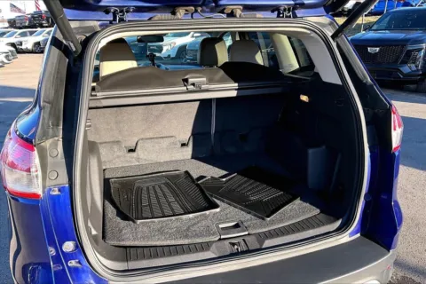 More photos of 2013 Ford Escape SEL at Cable Dahmer Chevrolet of Kansas City, MO