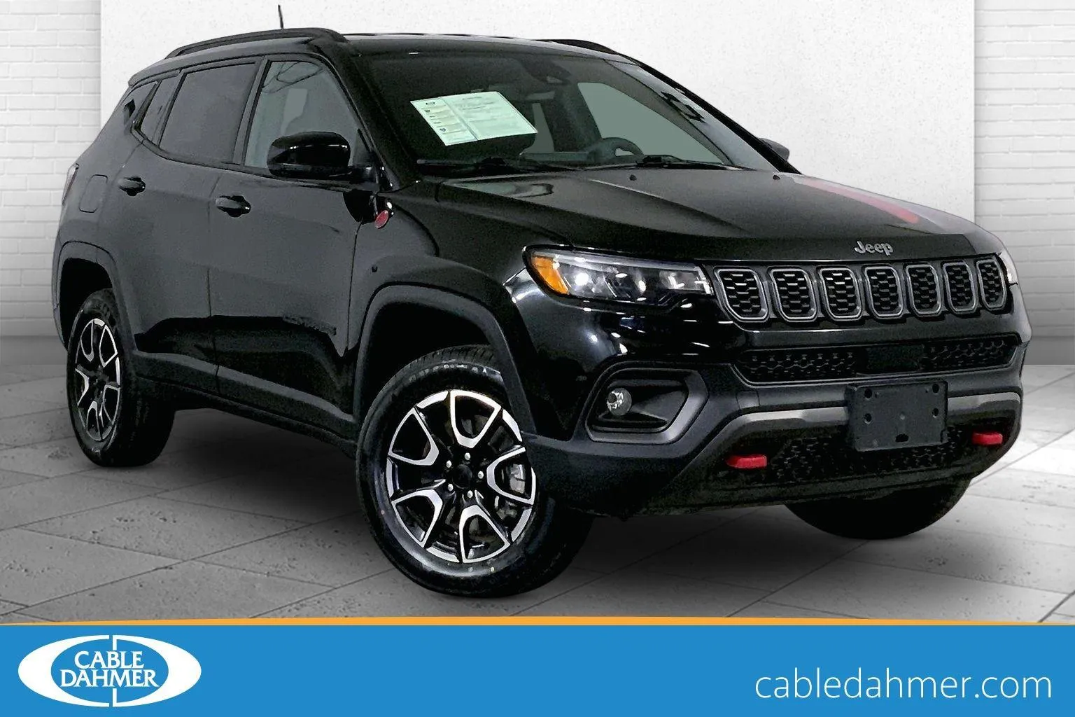 Black 2024 Jeep Compass Trailhawk for sale in Kansas City, MO