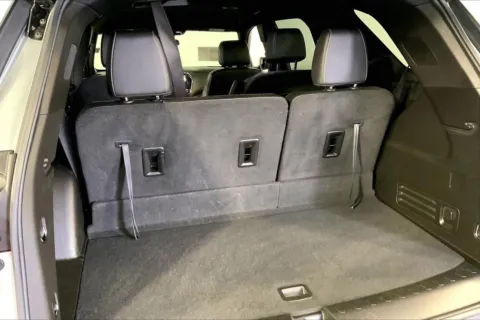 More photos of 2023 Chevrolet Traverse LT Leather at Cable Dahmer Chevrolet of Kansas City, MO