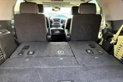 More photos of 2019 Chevrolet Tahoe LT at Cable Dahmer Chevrolet of Kansas City, MO