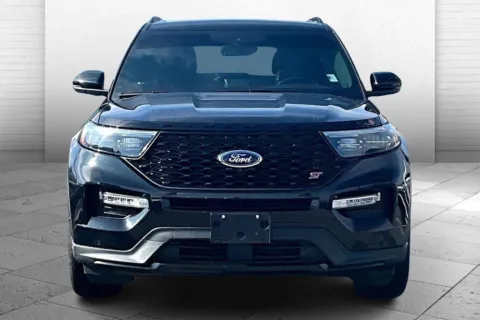 Photos of 2022 Ford Explorer ST for sale in Kansas City, MO at Cable Dahmer Chevrolet of Kansas City