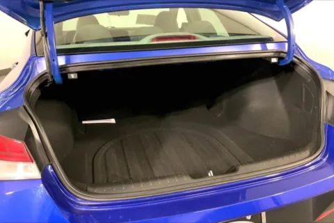 More photos of 2025 Hyundai Elantra SEL Convenience at Cable Dahmer Chevrolet of Kansas City, MO