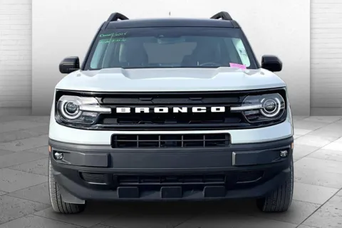 Photos of 2022 Ford Bronco Sport Outer Banks for sale in Kansas City, MO at Cable Dahmer Chevrolet of Kansas City