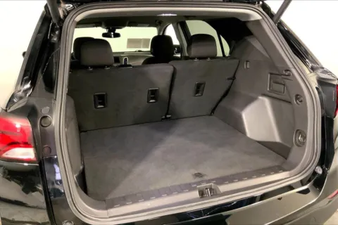 More photos of 2024 Chevrolet Equinox LT at Cable Dahmer Chevrolet of Kansas City, MO