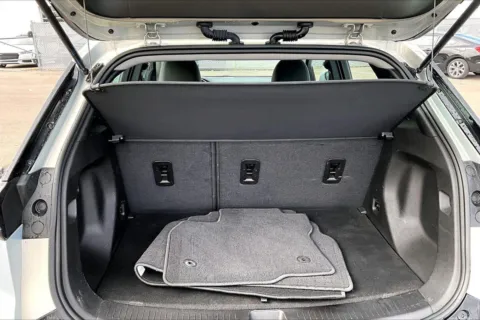 More photos of 2023 Chevrolet Bolt EUV LT at Cable Dahmer Chevrolet of Kansas City, MO