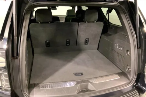 More photos of 2025 Chevrolet Suburban Premier at Cable Dahmer Chevrolet of Kansas City, MO