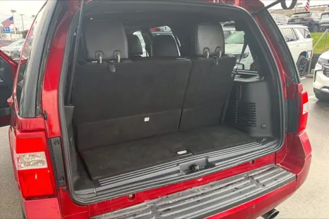 More photos of 2017 Ford Expedition Limited at Cable Dahmer Chevrolet of Kansas City, MO