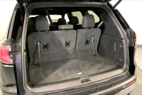 More photos of 2025 GMC Acadia Elevation at Cable Dahmer Chevrolet of Kansas City, MO