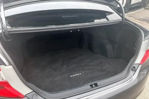 More photos of 2012 Toyota Camry L at Cable Dahmer Chevrolet of Kansas City, MO