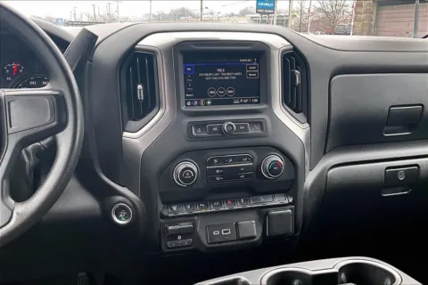 More photos of 2025 Chevrolet Silverado 2500 HD Custom at Cable Dahmer Chevrolet of Kansas City, MO