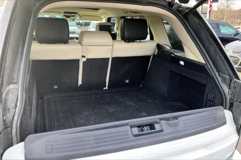 More photos of 2019 Land Rover Range Rover 4DR SUV V8 SC LWB at Cable Dahmer Chevrolet of Kansas City, MO