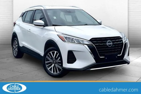 White 2023 Nissan Kicks SV for sale in Kansas City, MO