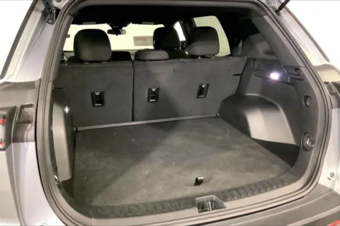 More photos of 2025 Chevrolet Equinox LT at Cable Dahmer Chevrolet of Kansas City, MO