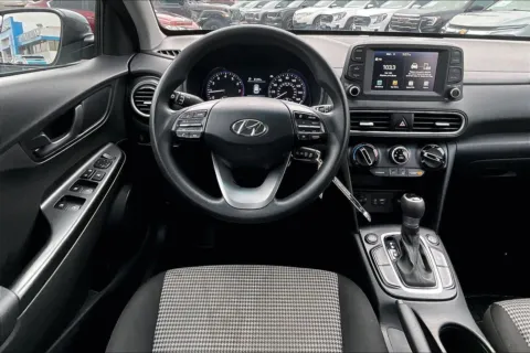 More photos of 2019 Hyundai Kona SE at Cable Dahmer Chevrolet of Kansas City, MO