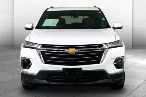 Photos of 2023 Chevrolet Traverse LT Leather for sale in Kansas City, MO at Cable Dahmer Chevrolet of Kansas City