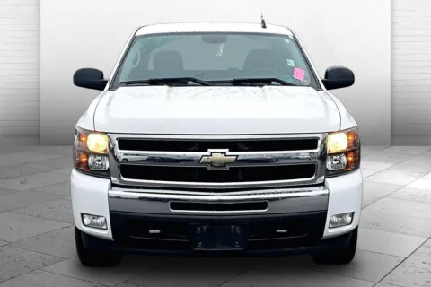 Photos of 2011 Chevrolet Silverado 1500 LT for sale in Kansas City, MO at Cable Dahmer Chevrolet of Kansas City