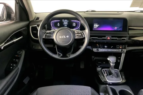 More photos of 2025 Kia Seltos S at Cable Dahmer Chevrolet of Kansas City, MO