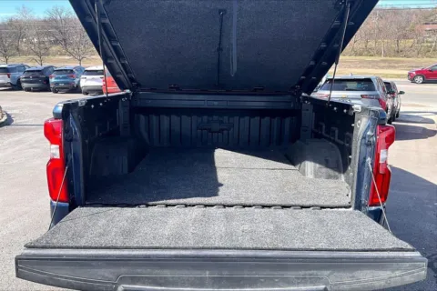 More photos of 2023 Chevrolet Silverado 1500 LTZ at Cable Dahmer Chevrolet of Kansas City, MO