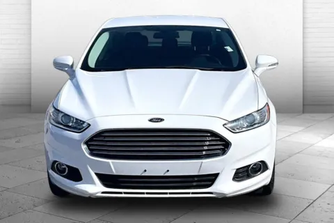 Photos of 2015 Ford Fusion SE for sale in Kansas City, MO at Cable Dahmer Chevrolet of Kansas City